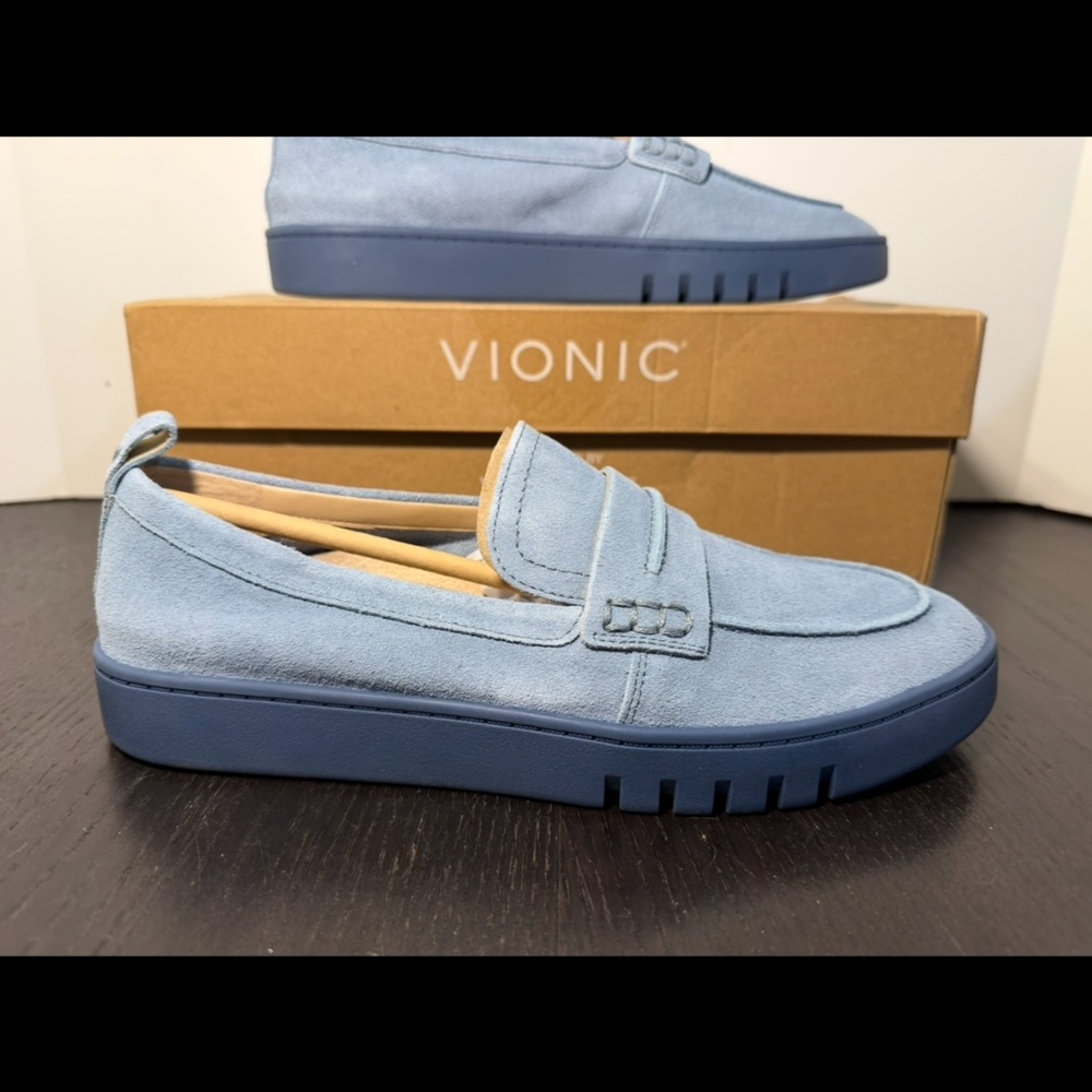 Vionic Chantel Suede Leather Loafer Shoes Blue Haze Womans 9W (Wide) - Picture 3 of 16